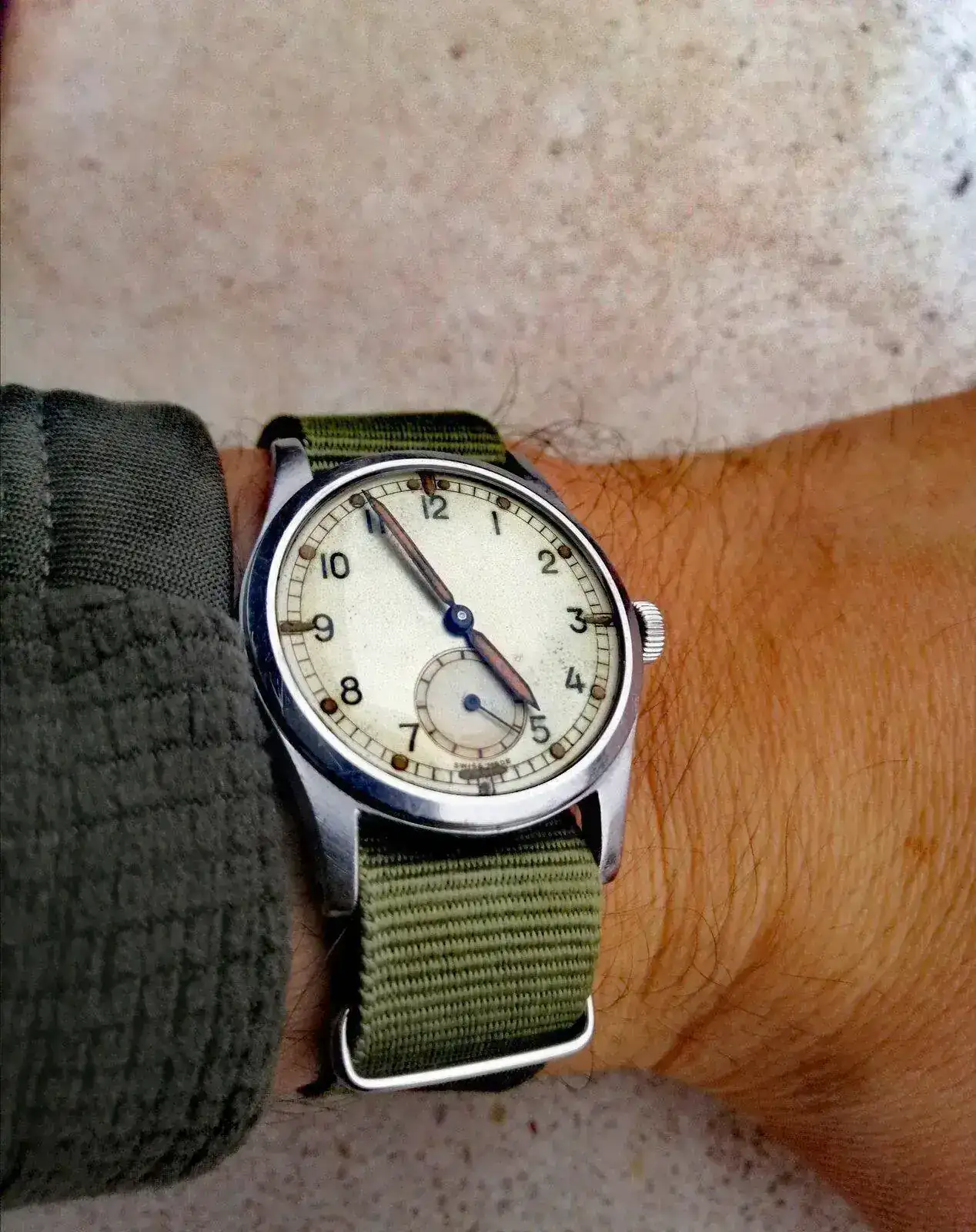 Record ATP wrist shot.jpg