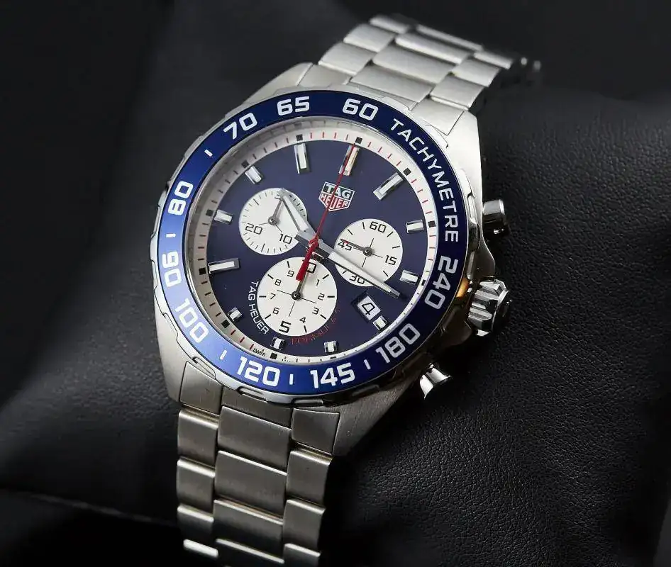 Red_Bull_TAG_Heuer_Formula_140013-768x650@2x.webp