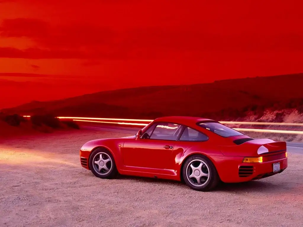 red_racer_porsche_959-1024x768.webp