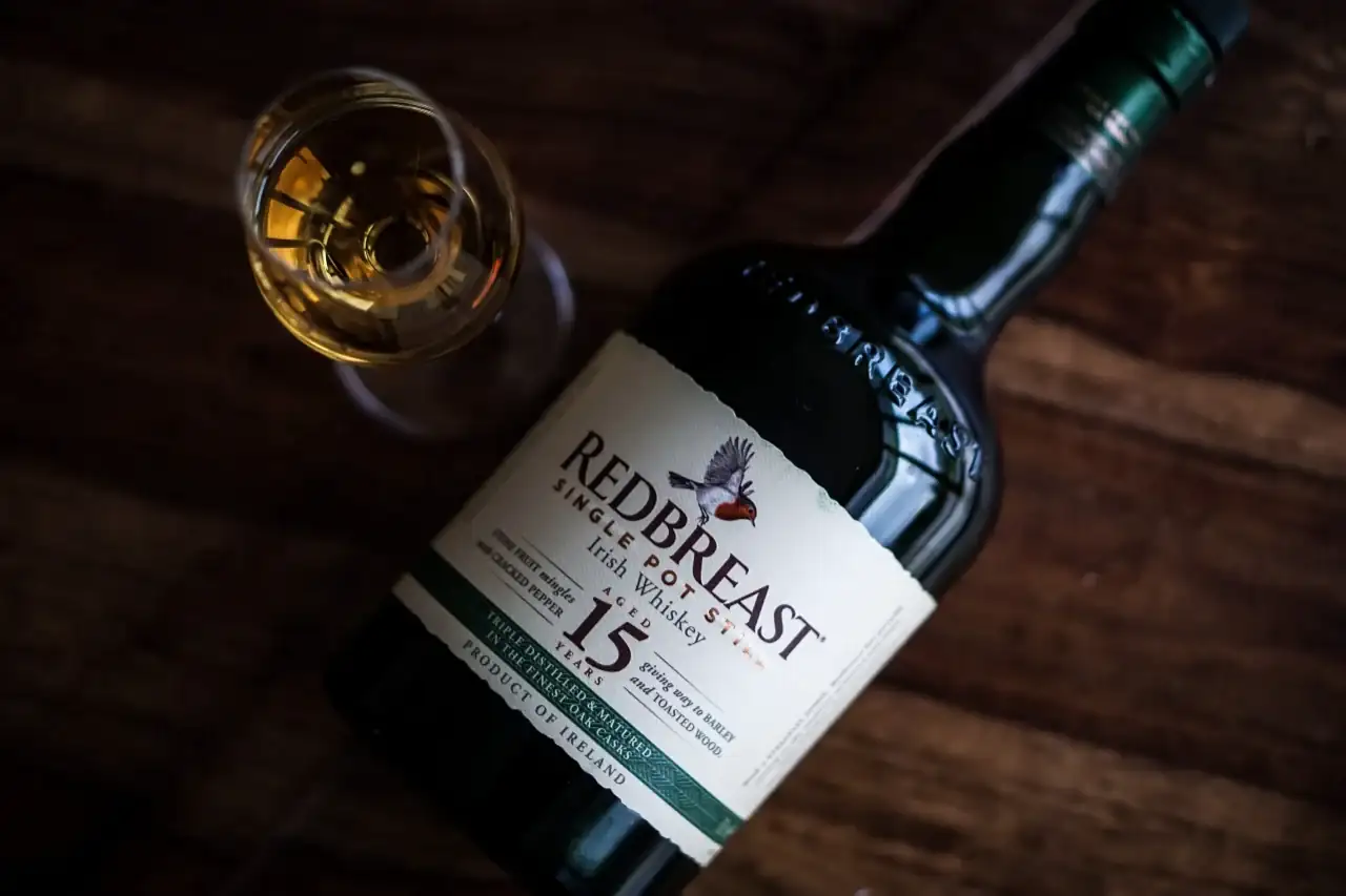 Redbreast-15-year-old-scaled.webp
