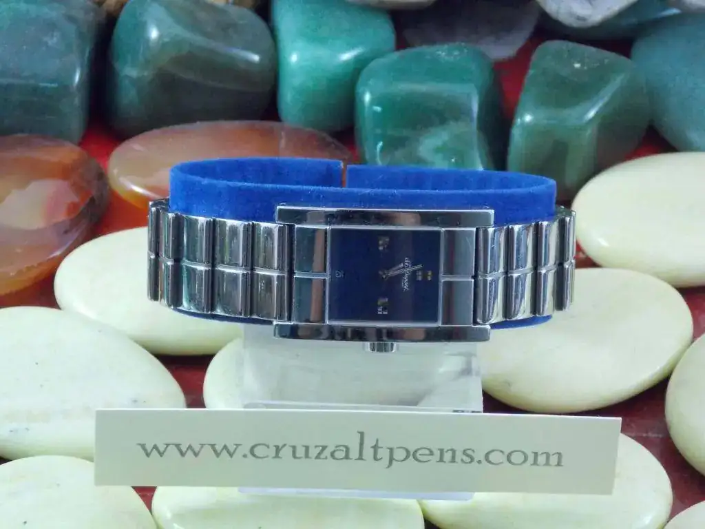 reloj 64172 cerca2.webp