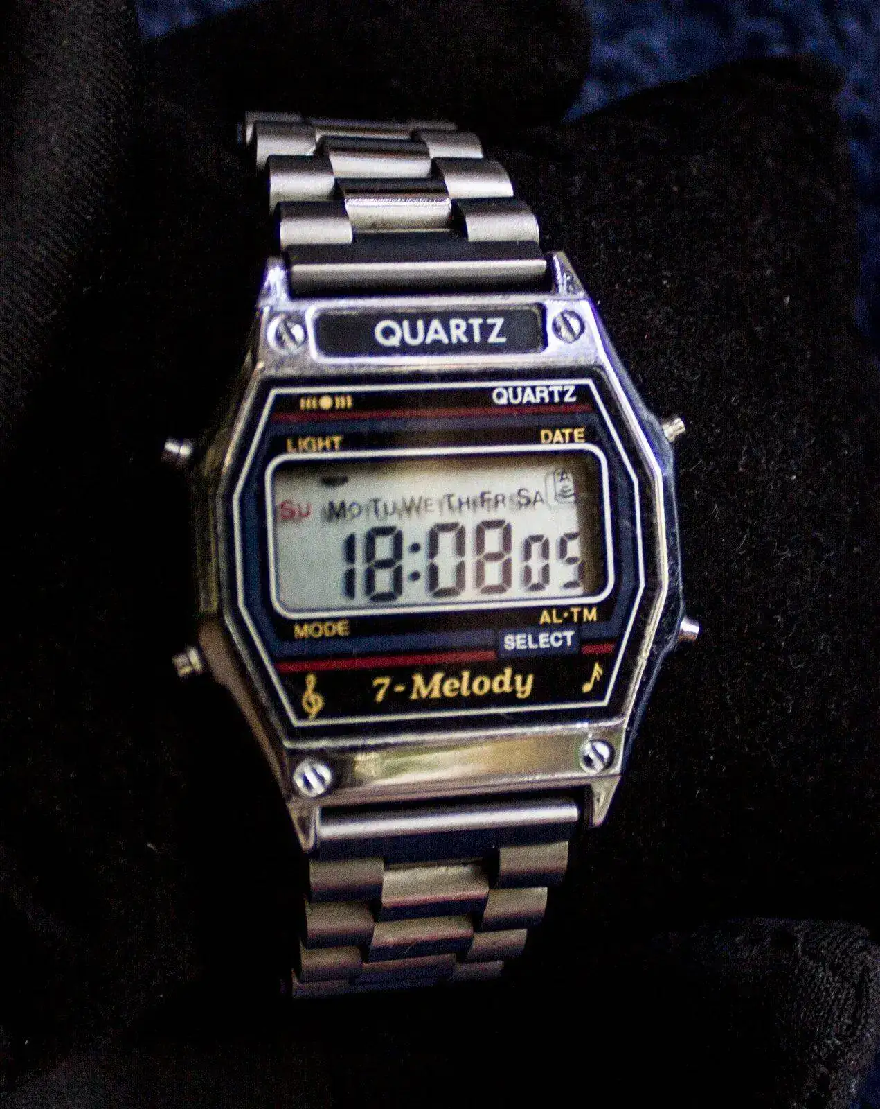 Reloj 7 Melodias 01.jpg