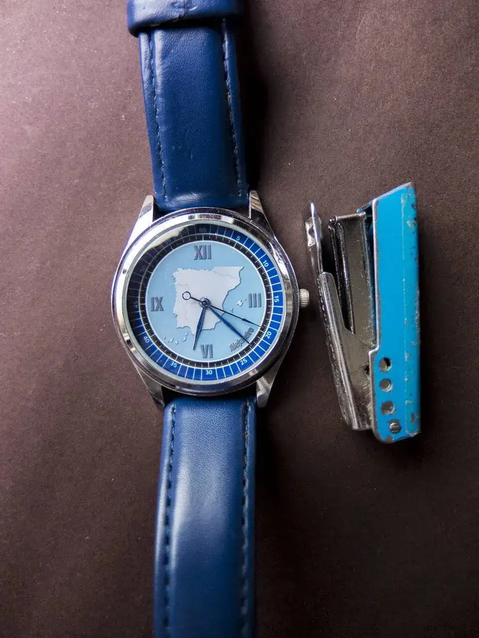 Reloj Alex 01.jpg