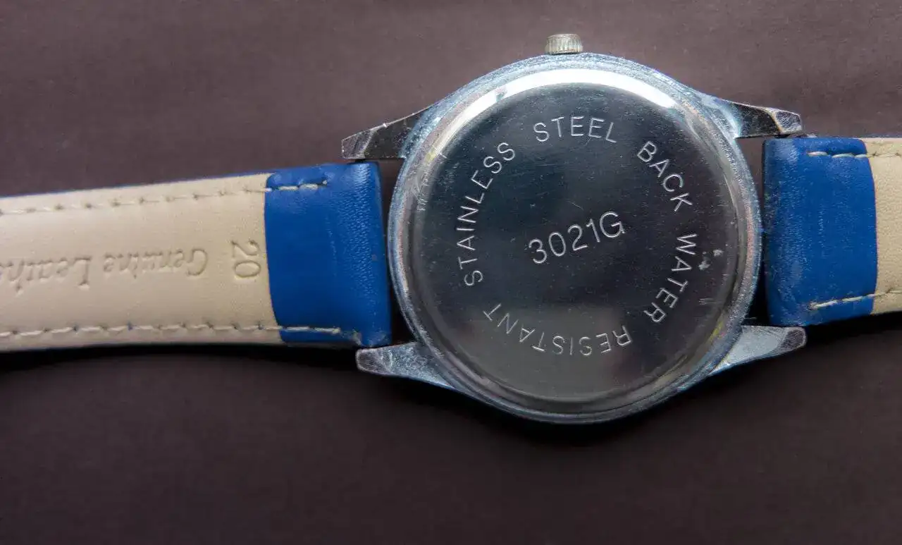Reloj Alex 03.jpg