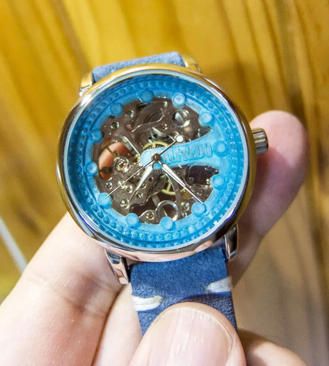 Reloj azul.jpg