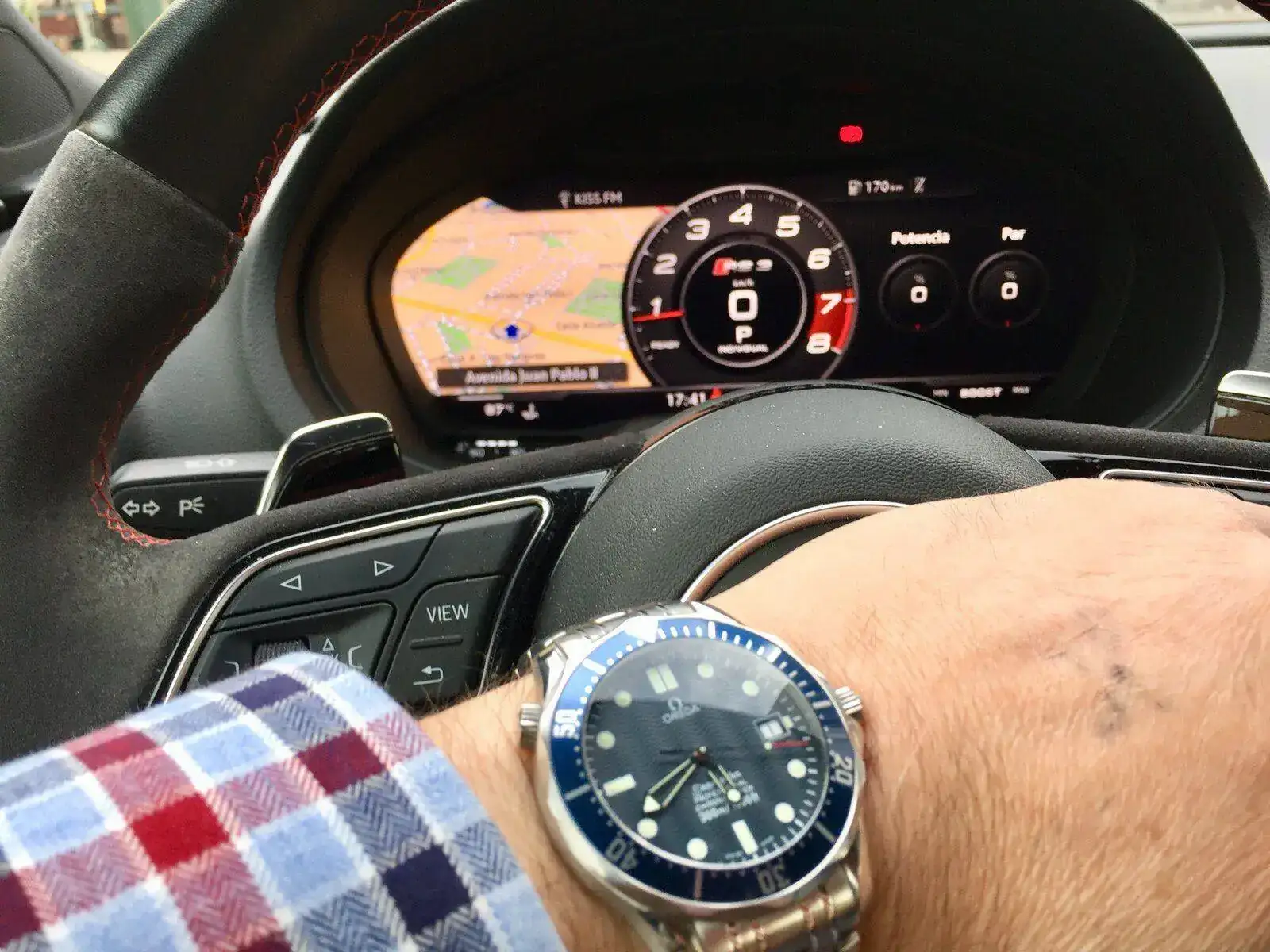 reloj coche.jpg