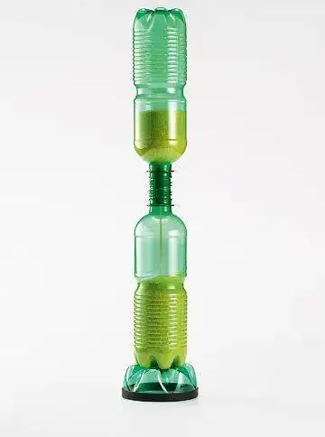 reloj-de-arena-botella-plastico.webp