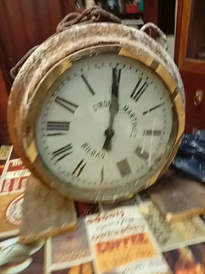 reloj estacion....webp