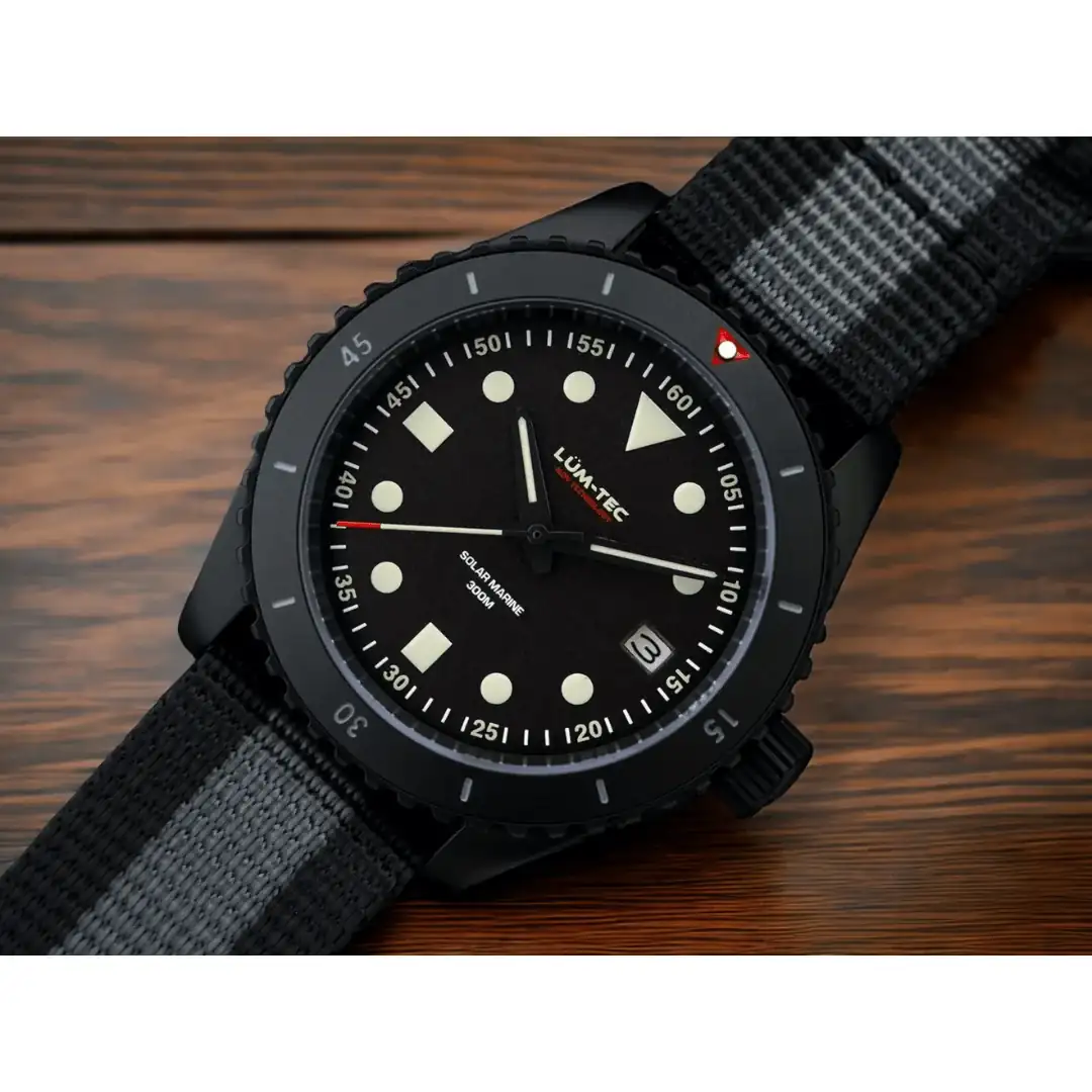 reloj-lum-tec-solar-marine-3-41608980332795.webp