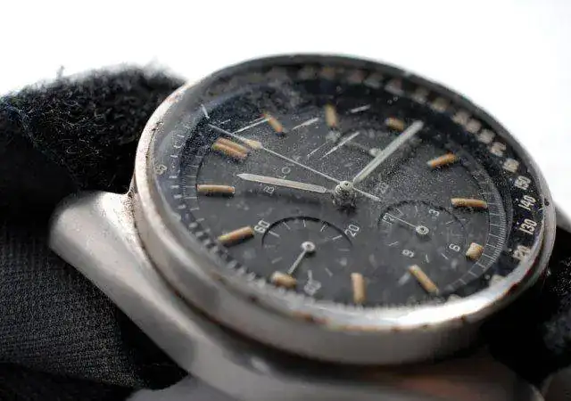 reloj-luna.webp