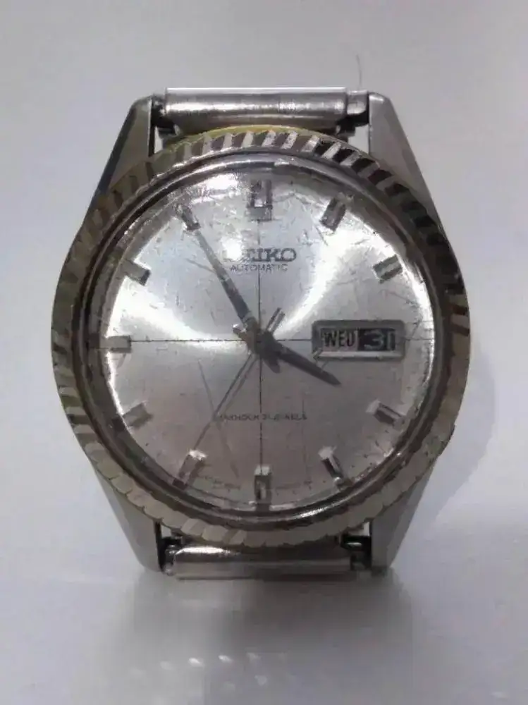 reloj-seiko-sportsmatic-dia-shock-6619-8300-21-jew-reb19-D_NQ_NP_917657-MLA32127256246_092019...webp