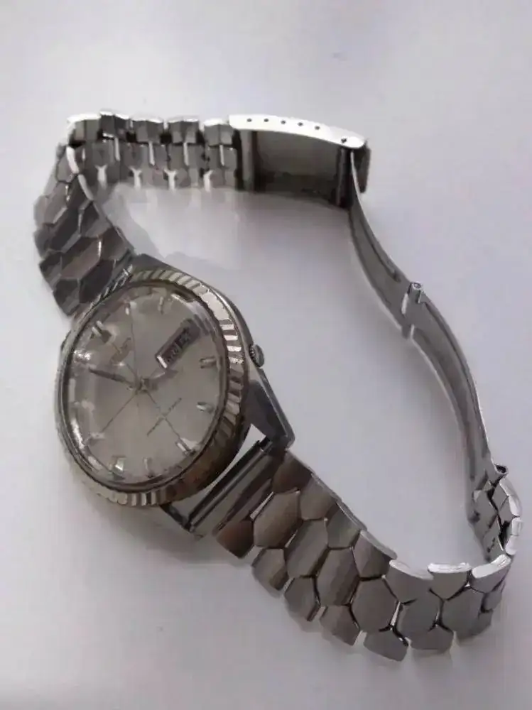 reloj-seiko-sportsmatic-dia-shock-6619-8300-21-jew-reb19-D_NQ_NP_943313-MLA32127280537_092019...webp