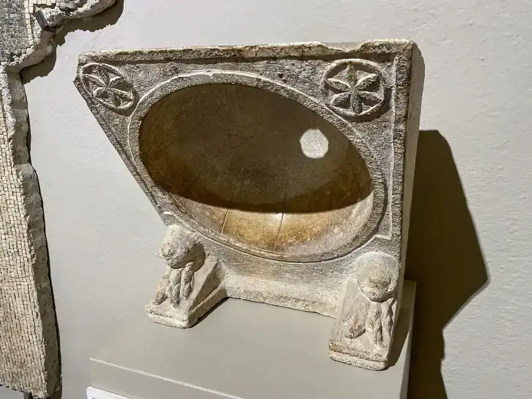 Reloj solar romano Volterra.webp