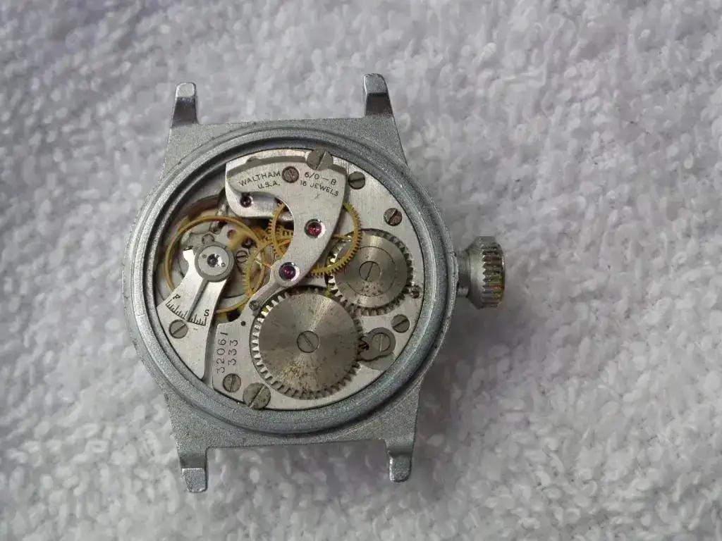 reloj-waltham-militar-type-a-11-de-cuerda-de-coleccion-D_NQ_NP_941473-MLM27189829276_042018-F.webp