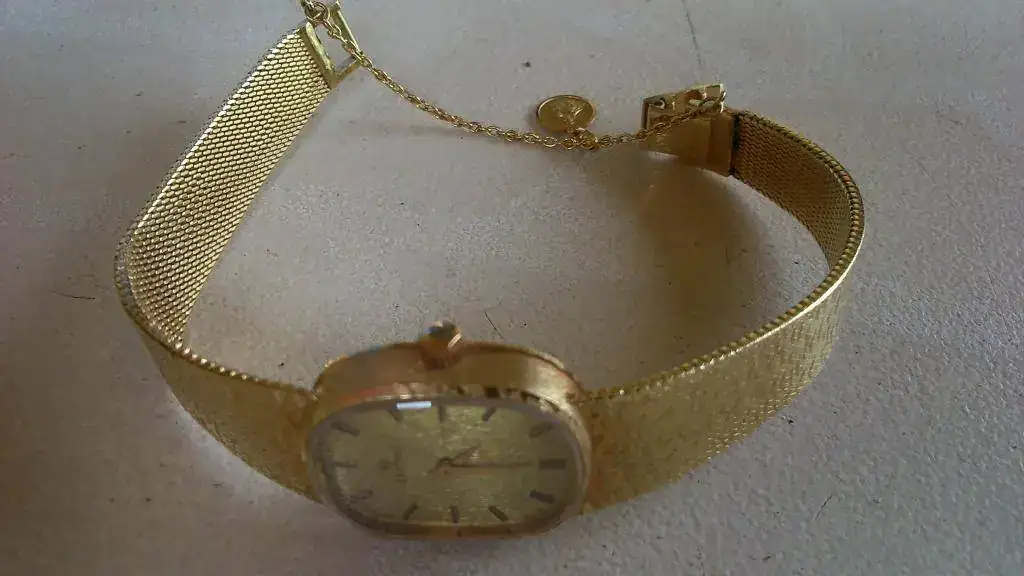 Identificar reloj Festina oro antiguo Relojes Especiales EL foro de relojes