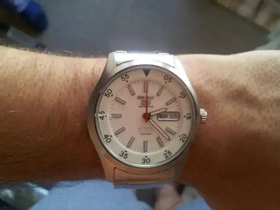 Reloj2.webp