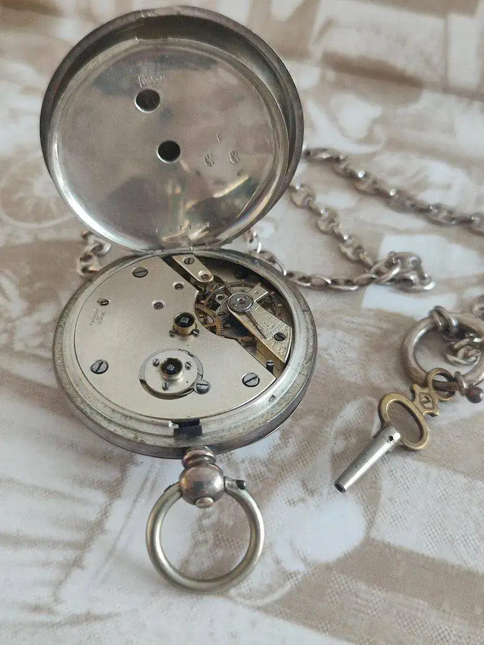 RELOJ3.webp