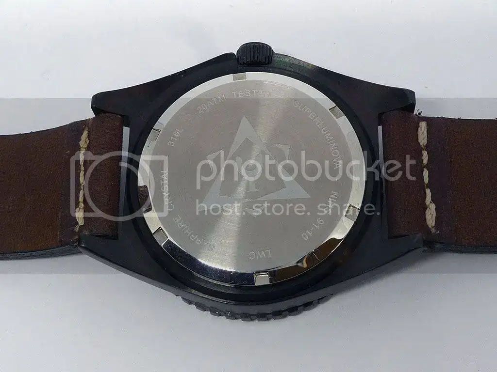 Rescue%20Watch%20foto%203_zpsotbqs3qo.webp