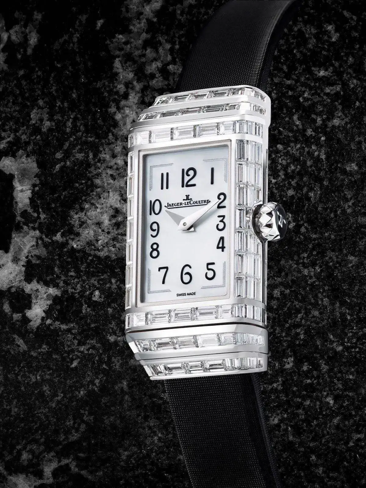 reverso_one_high_jewelry_4_0.webp