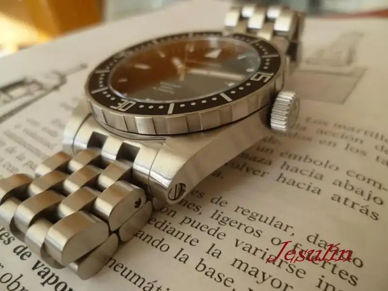 rhBdyDi.webp