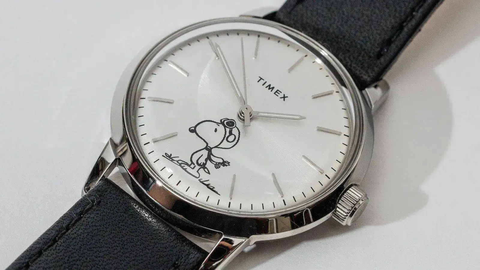 rlin-Automatic-Snoopy-Edition-aBlogtoWatch-01-1920.webp