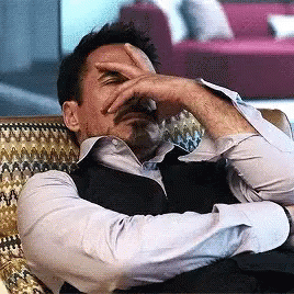robert-downey-jr-facepalm.gif