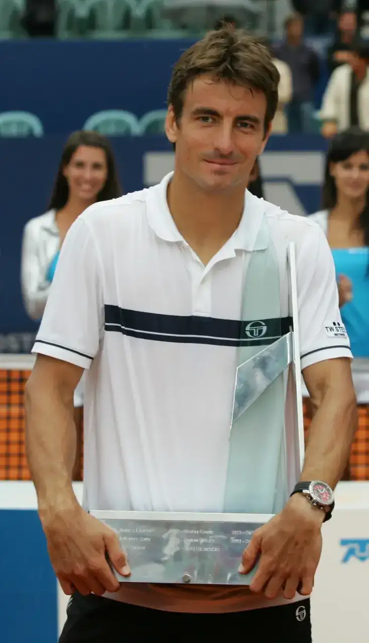 robredo-singles.webp