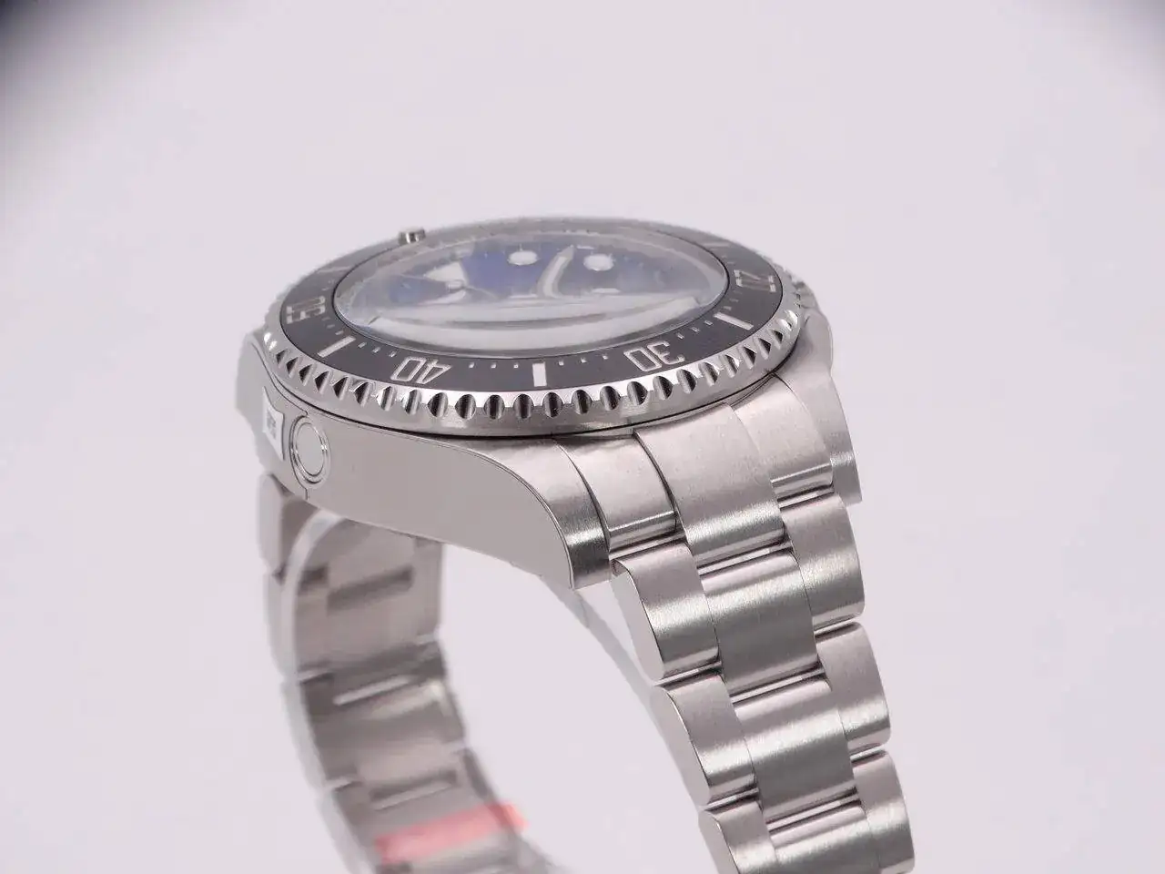 Rolex 116660 Seadweller deepblue 01847.webp