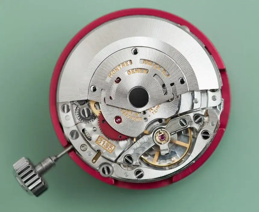 Rolex-3135-watch-movement-3.webp