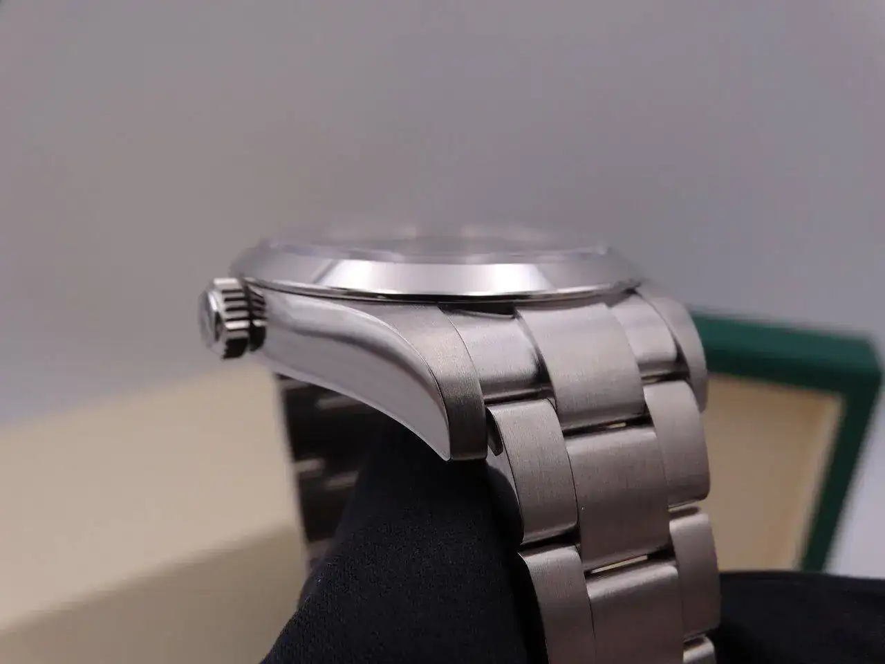 Rolex Airking02468.JPG