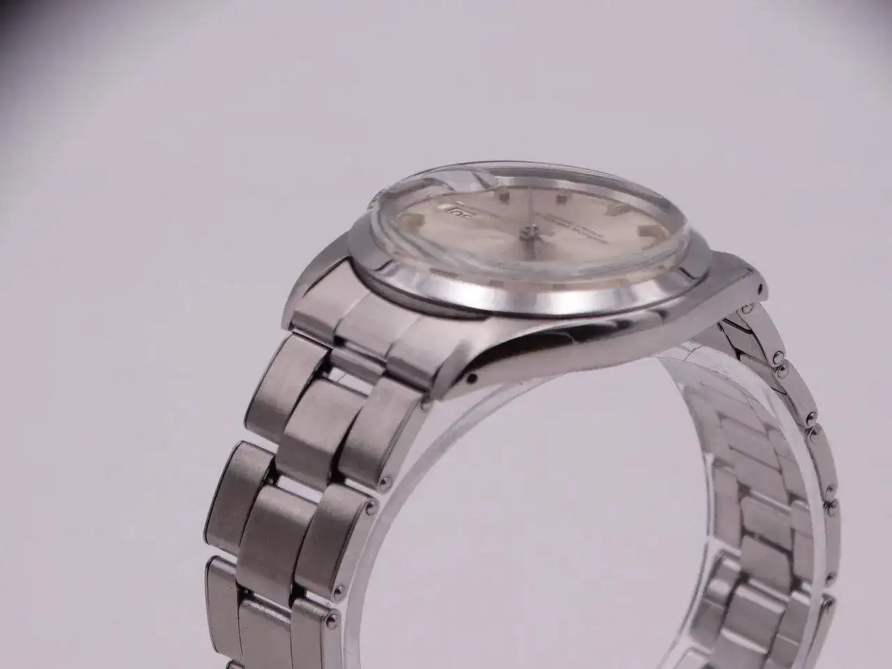 Rolex Date 1500 09300.webp