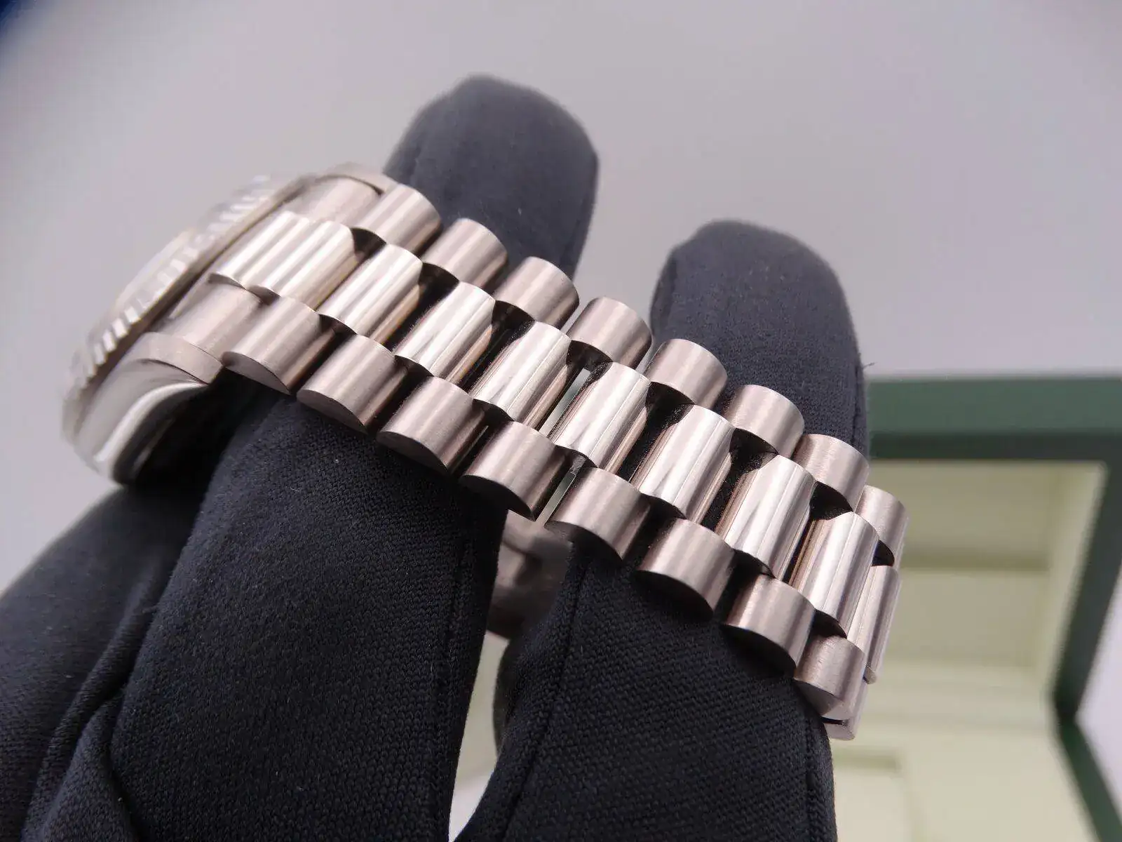 Rolex Day Date White Gold 18239 00414.webp