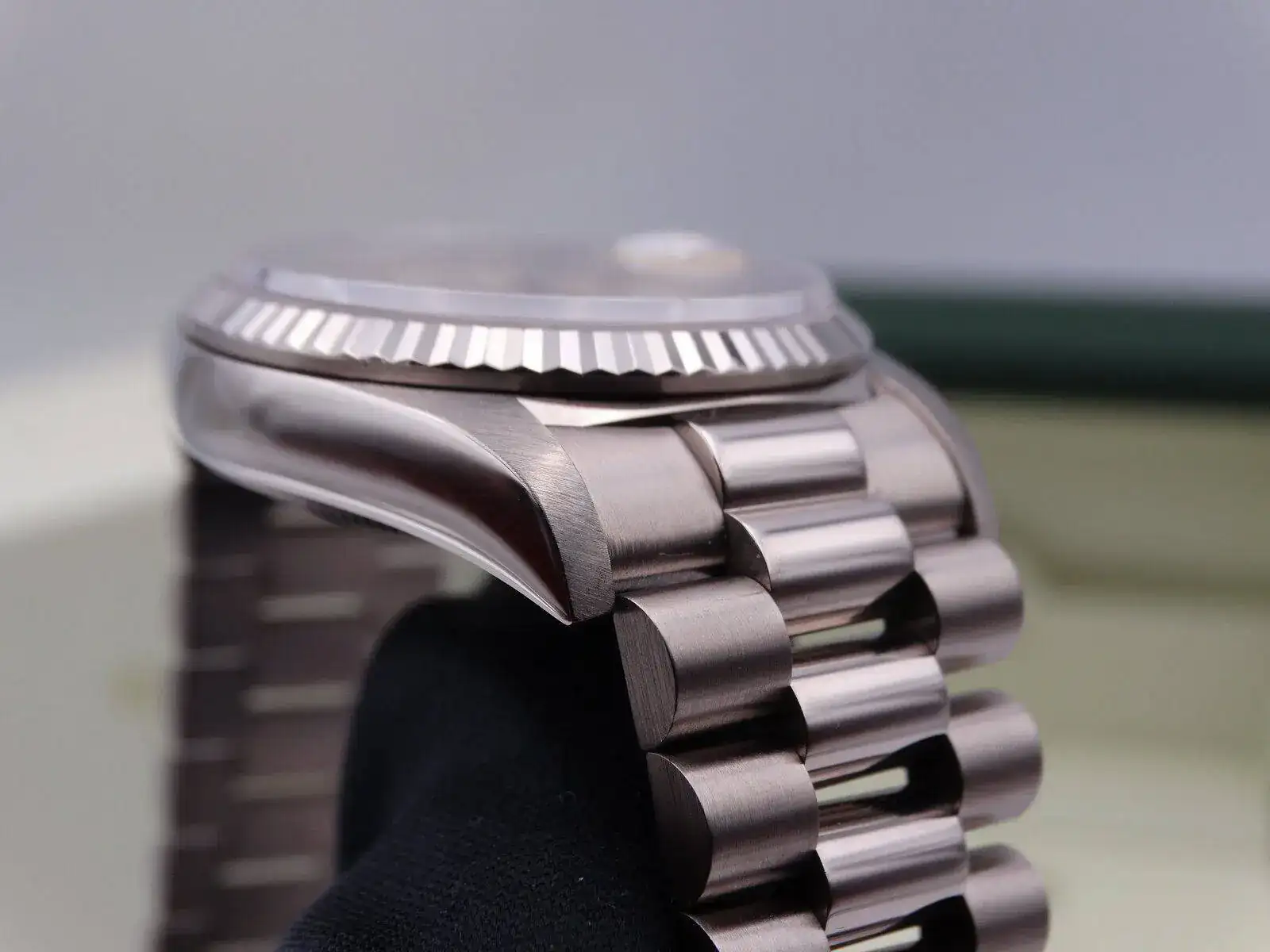 Rolex Day Date White Gold 18239 00420.webp