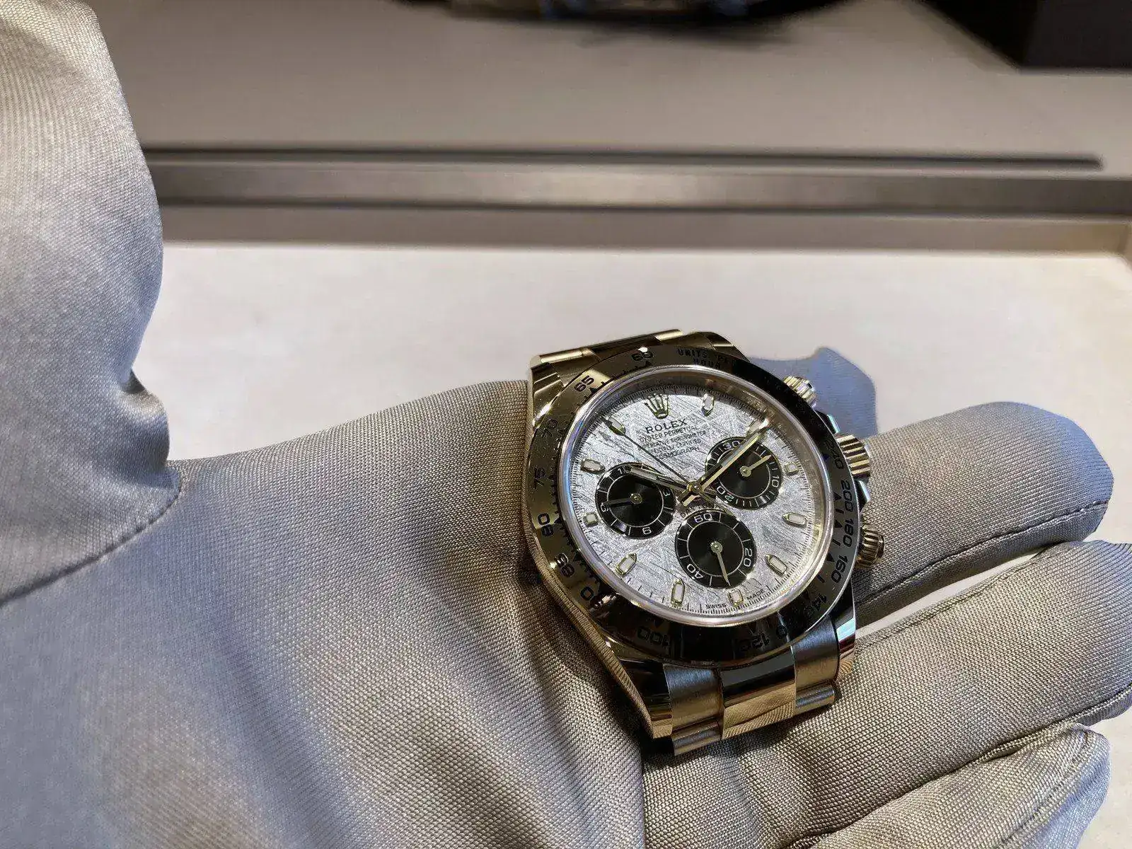 Rolex-Daytona-Meteorite.webp