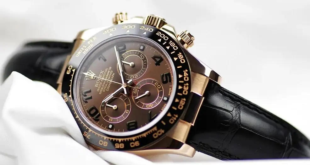 ROLEX-DAYTONA-OR-PELL-2.webp