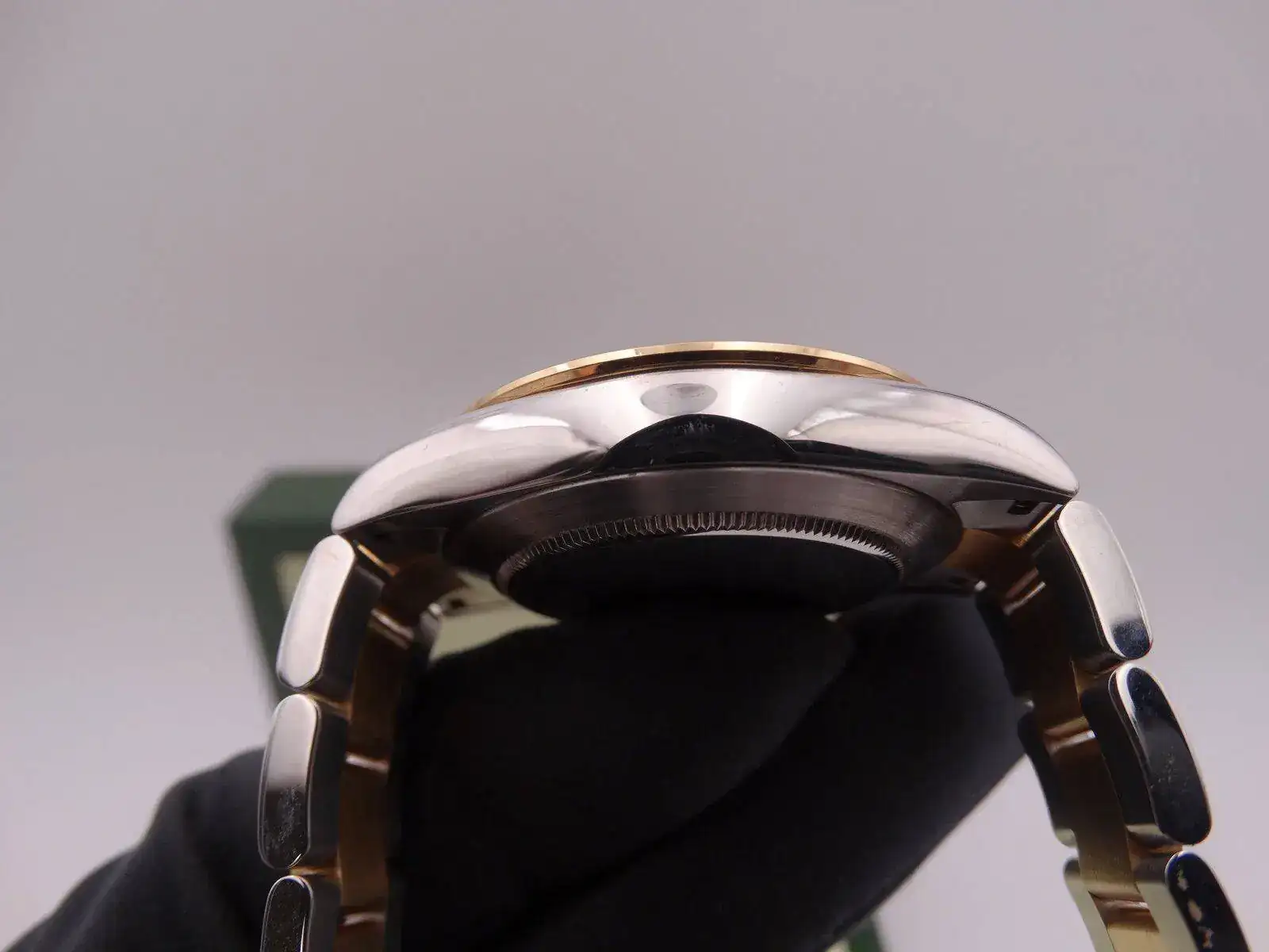 Rolex Daytona steel gold 02008.webp