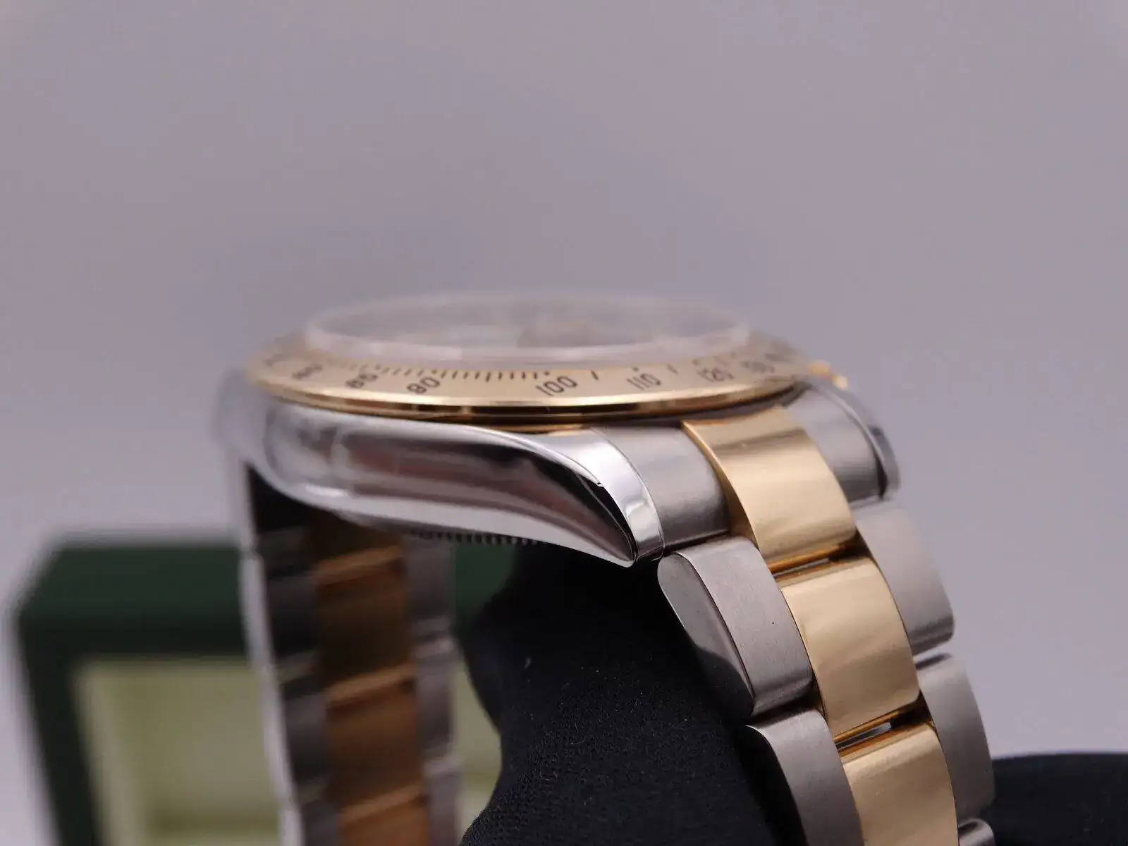 Rolex Daytona steel gold 02014.webp