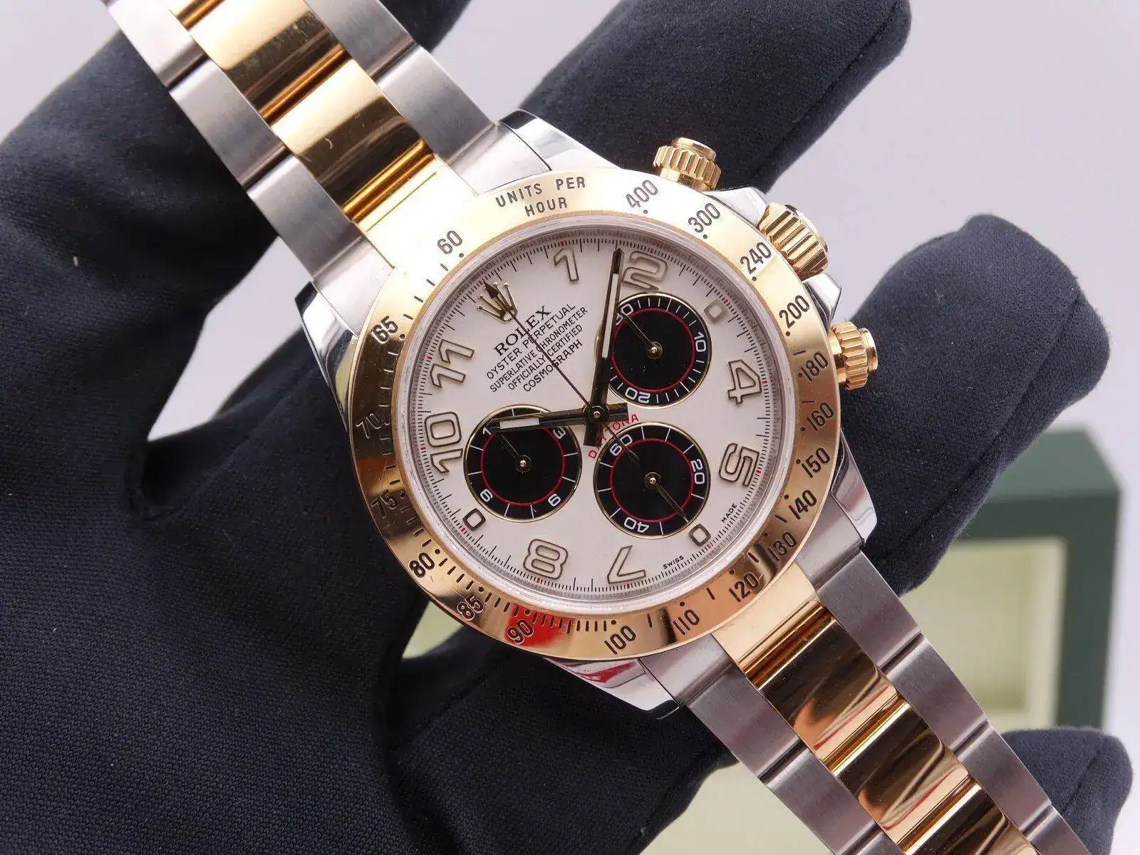 Rolex Daytona steel gold 02019.webp