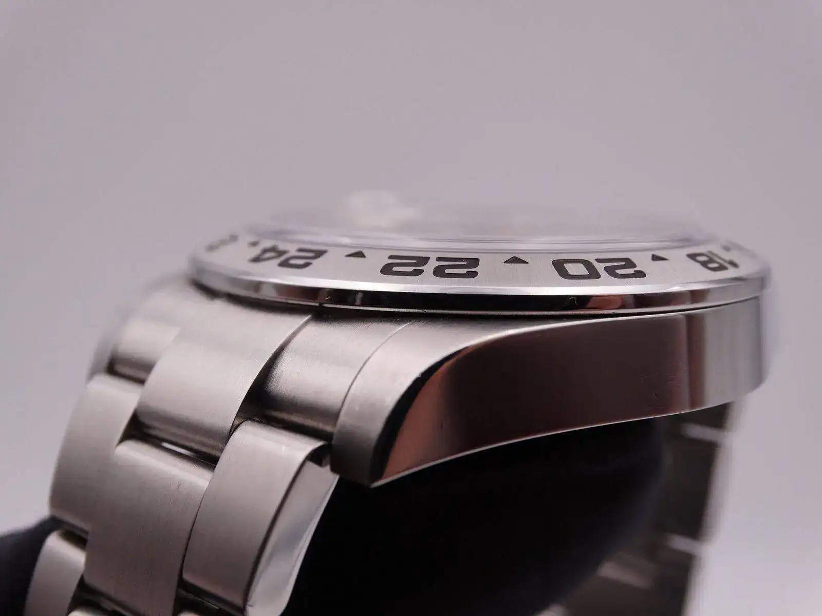 Rolex Explorer II 216570 White Polar 03692.JPG