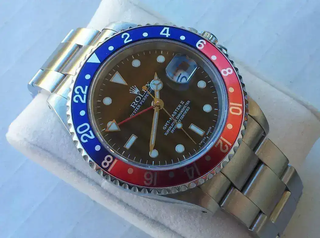 Rolex-GMT-Master-II-16710-serie-K-166.webp