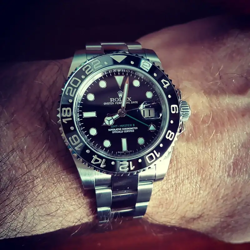 Rolex-GMT-Master-II-40mm-Ref-116710-LN-Cal-3186-2.webp
