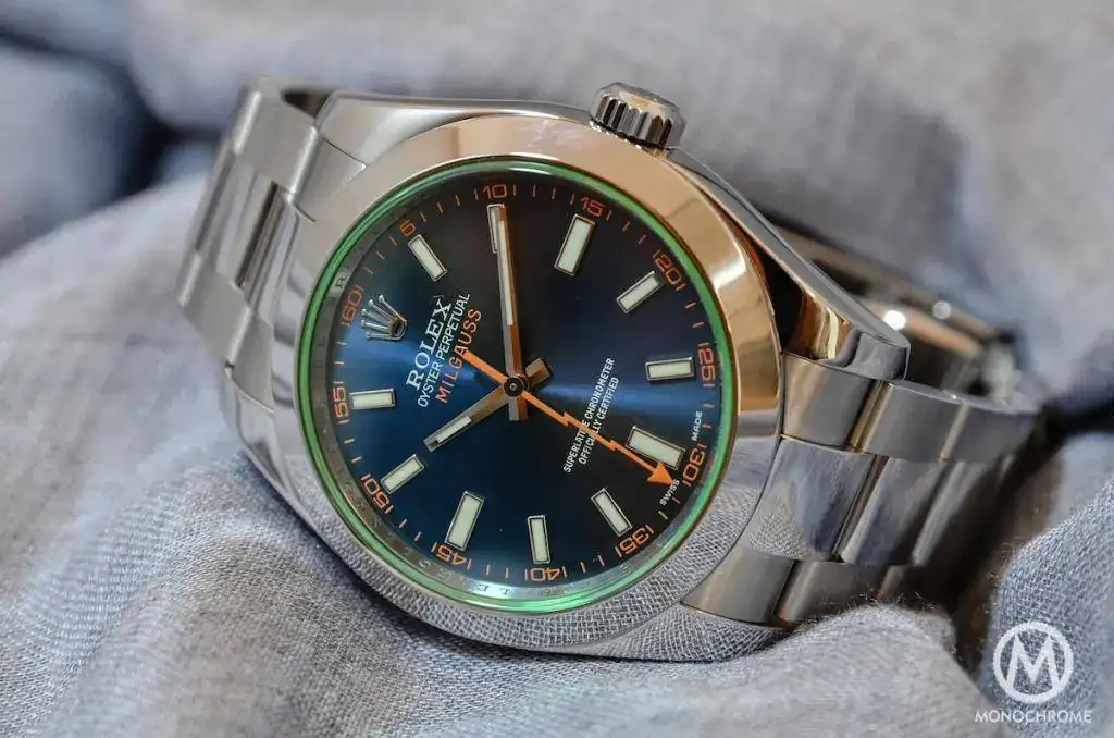 Rolex-Milgauss-Blue-116400GV-1.webp