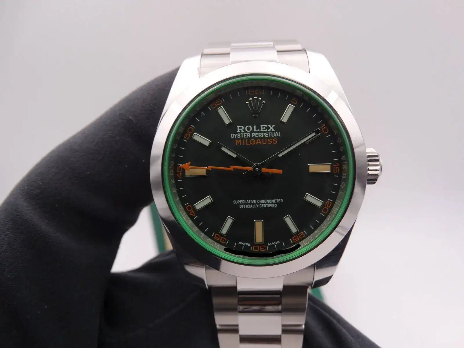 rolex milgauss green 116400gv 9240 copia.webp