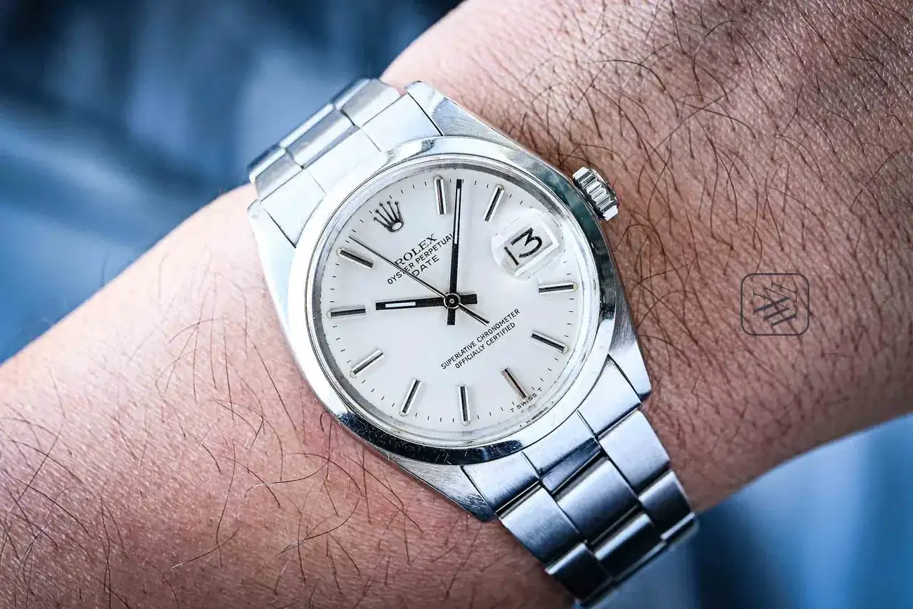 Rolex-Oyster-Date-1500-3700E.webp