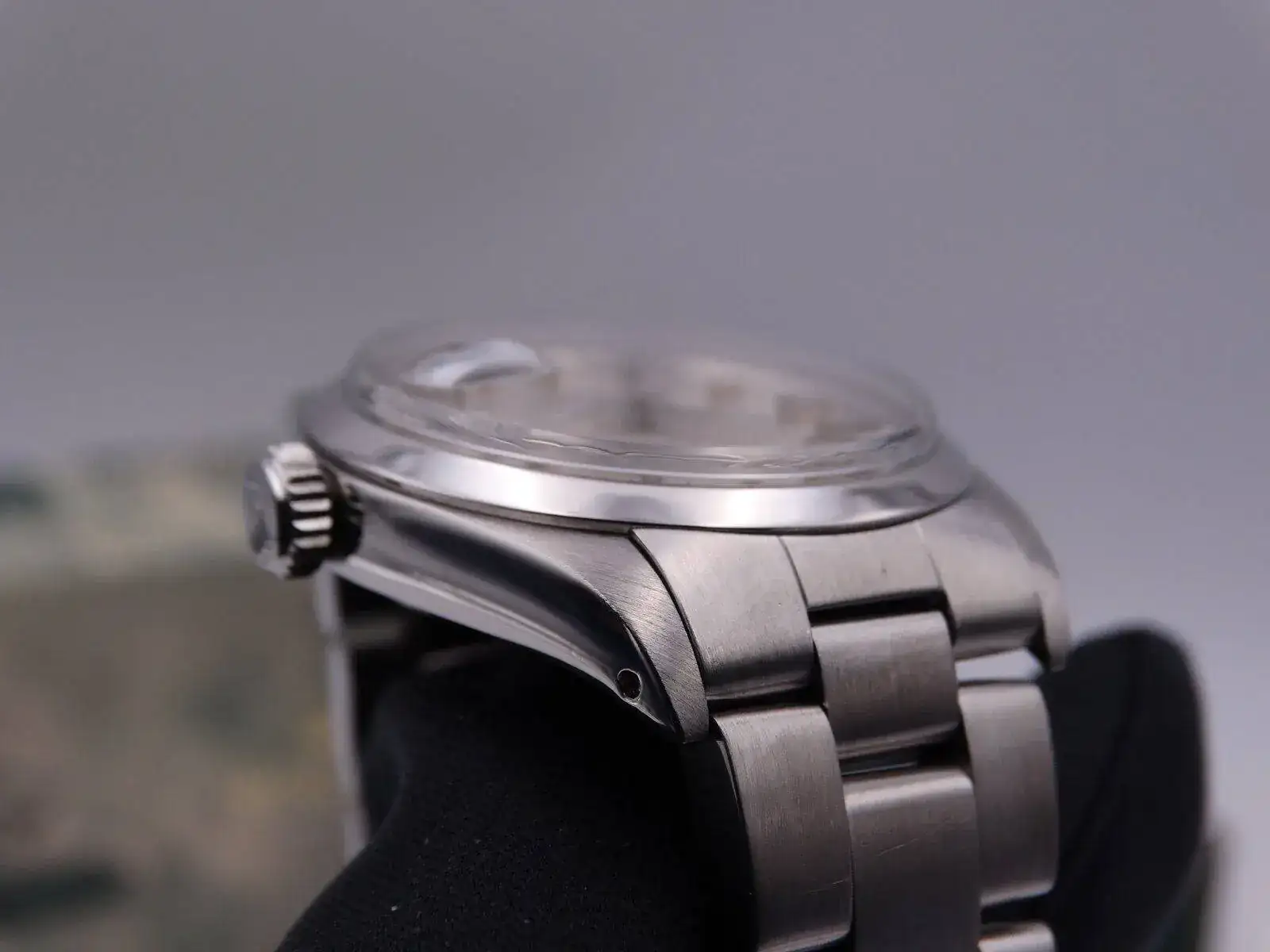 Rolex Oyster Date 15200 09674.webp