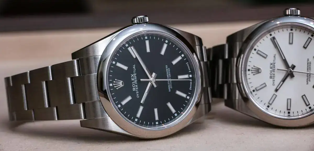 Rolex-Oyster-Perpetual-39-114300-watch-13.webp