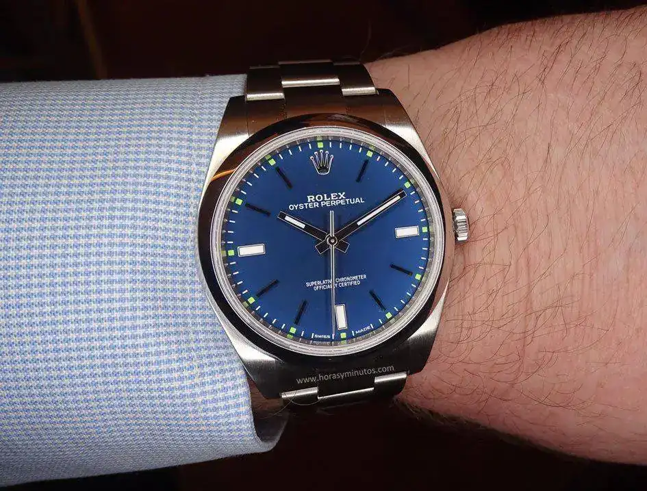 Rolex-Oyster-Perpetual-39-mm-esfera-azul-1-Horasyminutos.webp