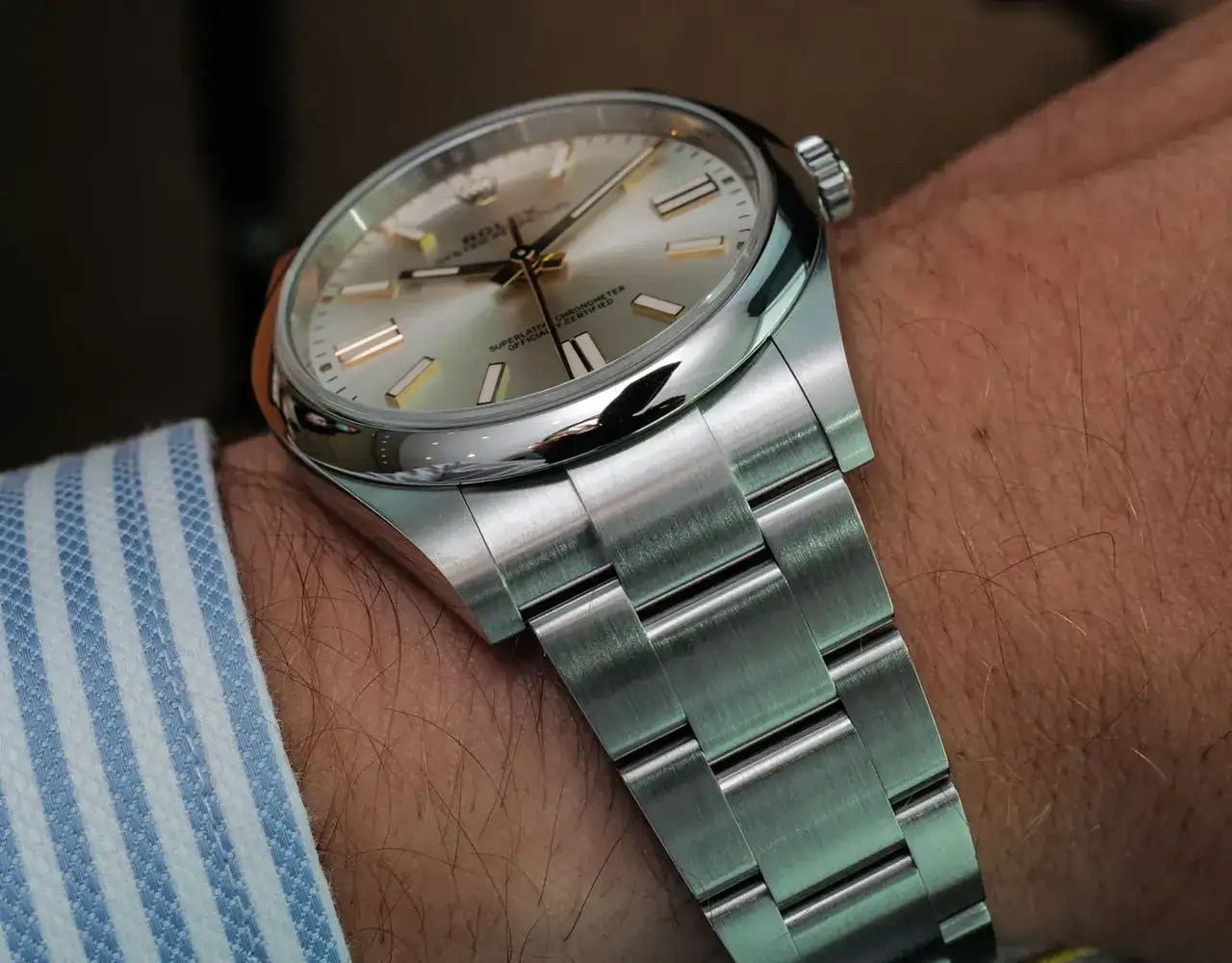 Rolex-Oyster-Perpetual-41-124300-watch-7-1.webp
