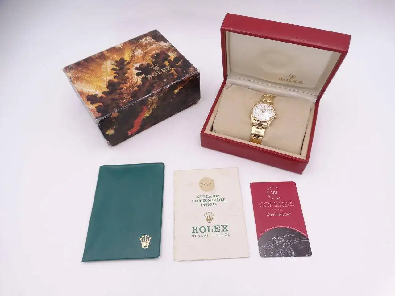 Rolex Oyster Perpetual 6751 Gold 04014.webp