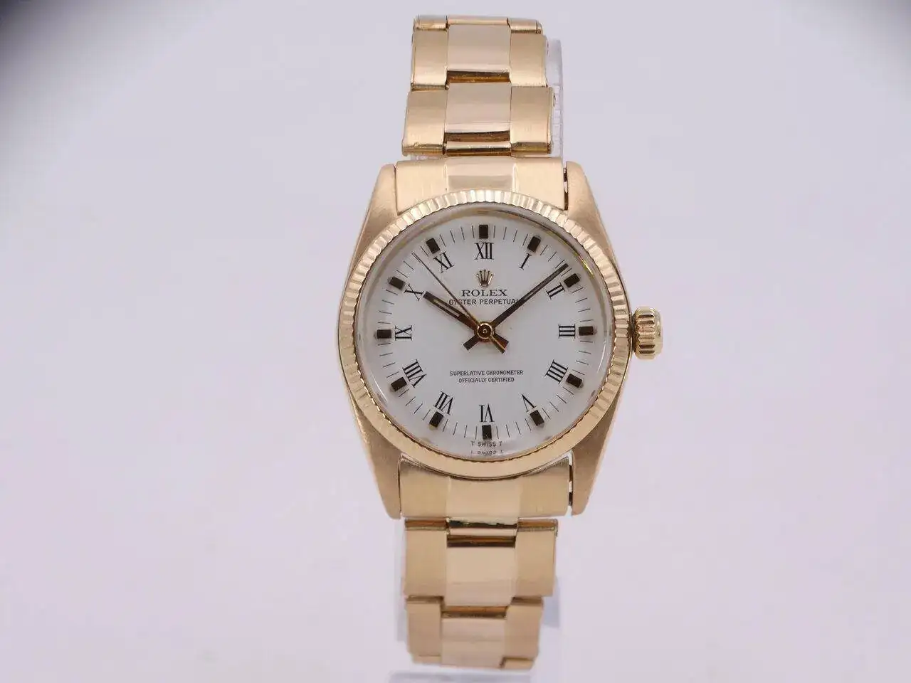 Rolex Oyster Perpetual 6751 gold lady 01172.webp